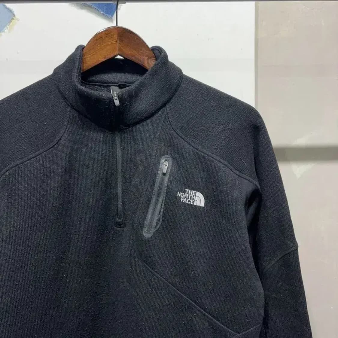 (100) 노스페이스 등산 캐주얼 후리스 플리츠 반집업 긴팔 티 상품이미지3