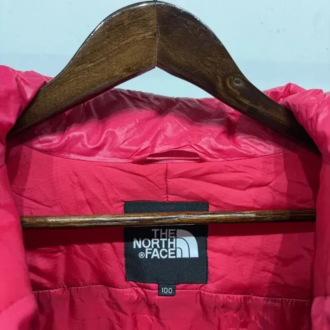 (100) 노스페이스 등산 아웃도어 핫핑크 경량패딩 자켓 상품이미지2