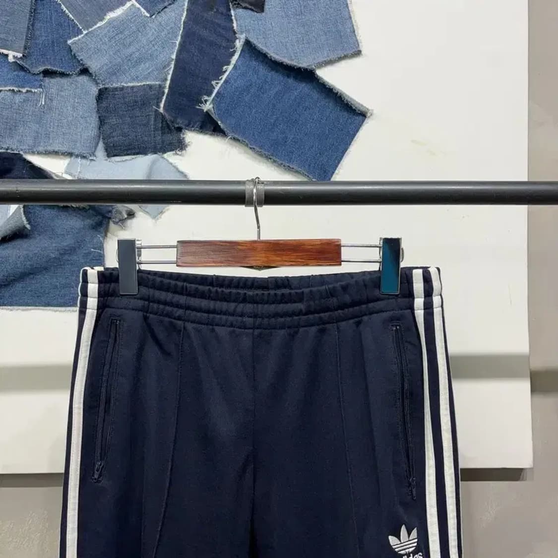 (28~30인치) 아디다스 캐주얼 유로파 네이비 밴딩 트레이닝팬츠 바지 상품이미지2
