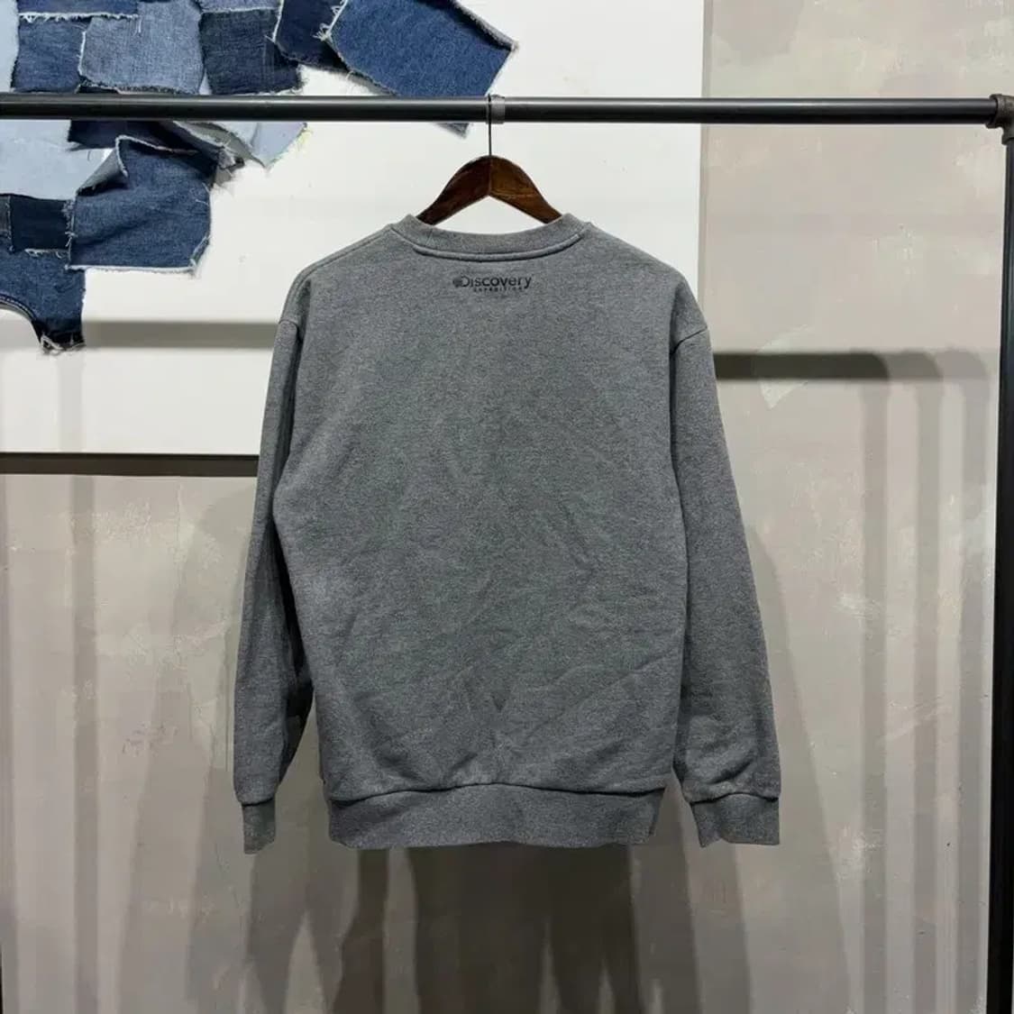 (95) 디스커버리 캐주얼 프린팅 기모 맨투맨 긴팔 티 상품이미지4