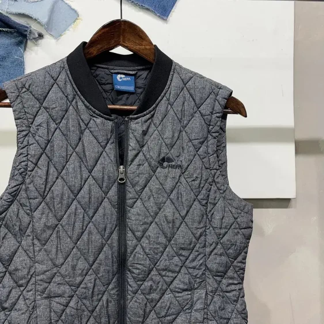 (95) 네파 여성 등산 아웃도어 퀼팅 경량패딩 조끼 상품이미지3