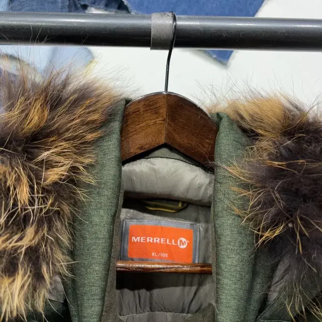 (105) 머렐 등산 아웃도어 구스다운 거위털 라쿤털 패딩 점퍼 상품이미지2