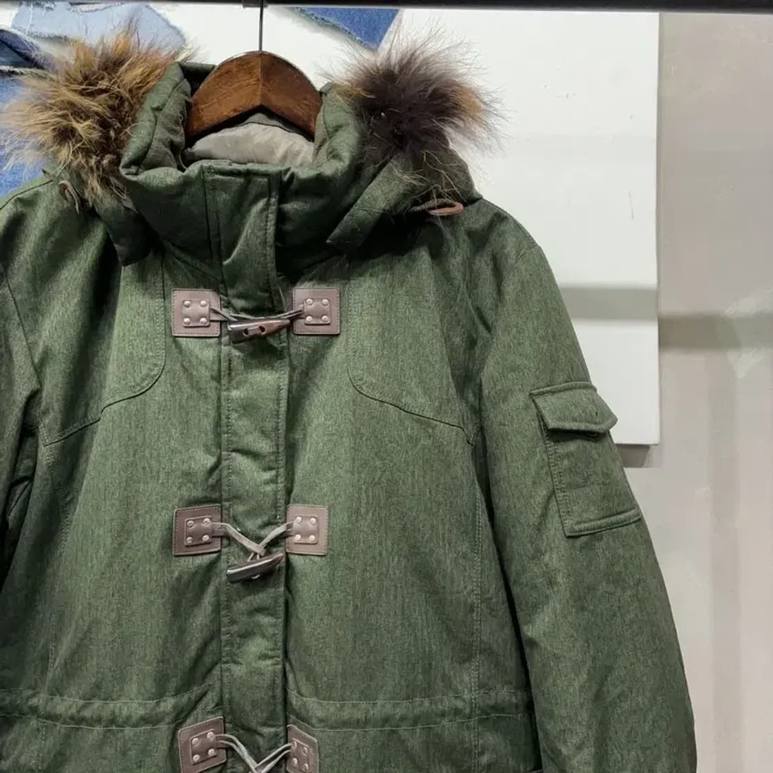 (105) 머렐 등산 아웃도어 구스다운 거위털 라쿤털 패딩 점퍼 상품이미지3