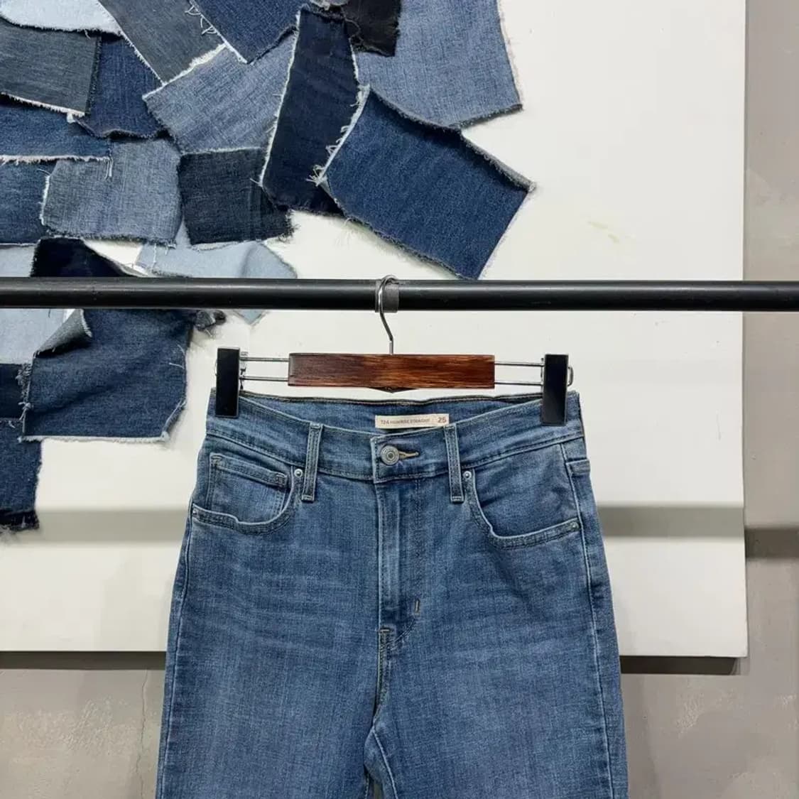 (25인치) 리바이스 724 여성 하이라이즈 스판 청바지 데님팬츠 상품이미지2