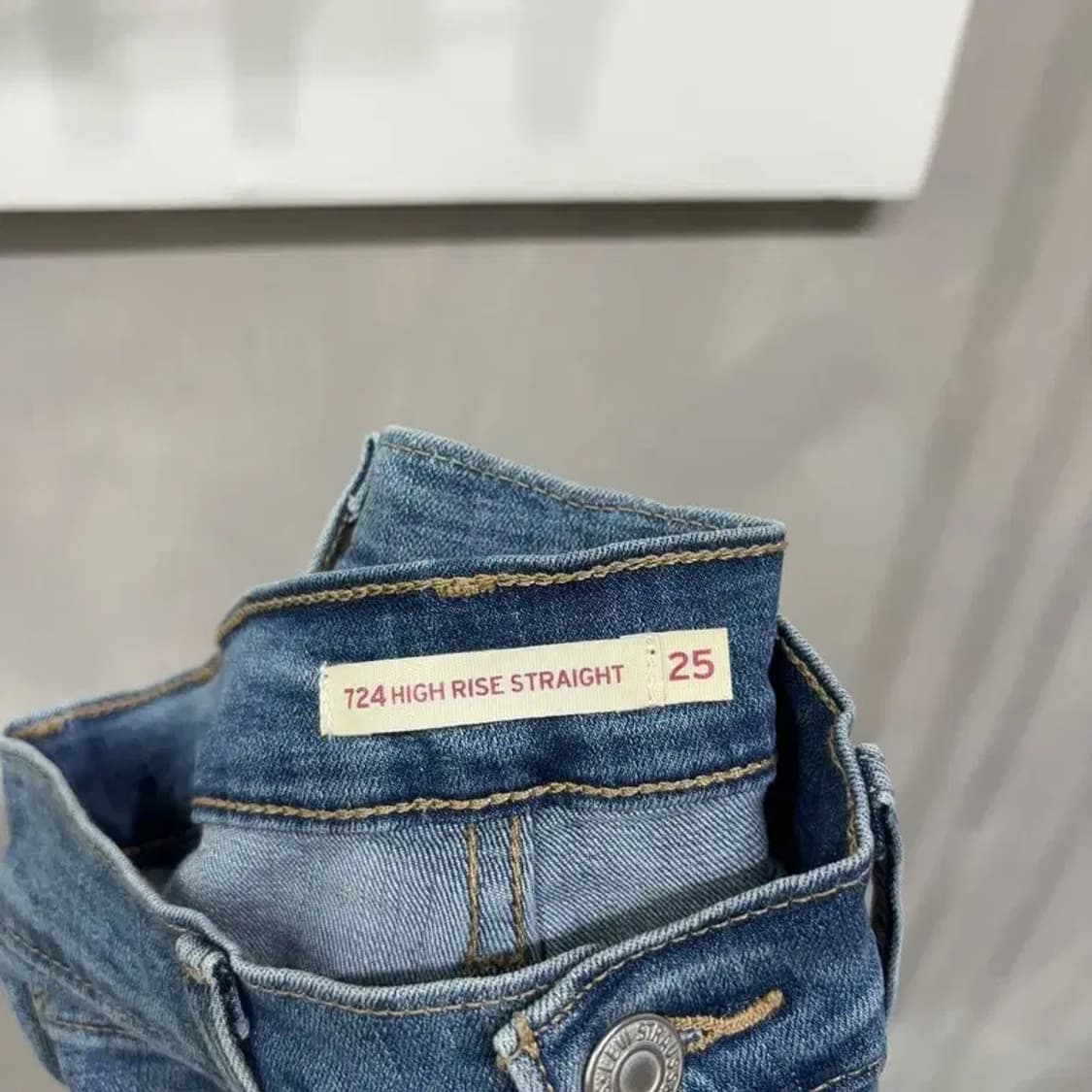 (25인치) 리바이스 724 여성 하이라이즈 스판 청바지 데님팬츠 상품이미지5