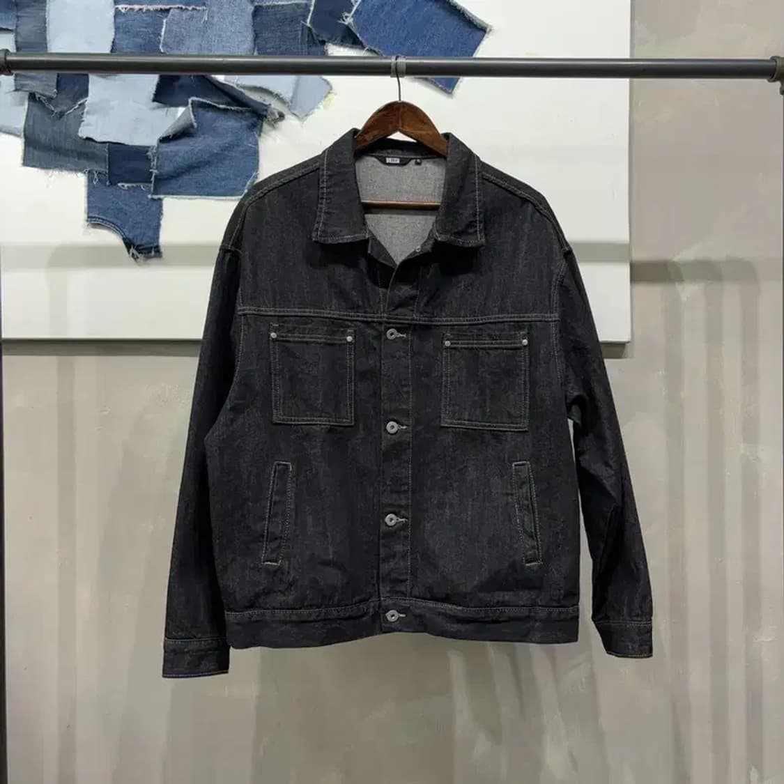 (105) 트릴리온 캐주얼 투포켓 흑청데님 트러커 자켓 상품이미지1