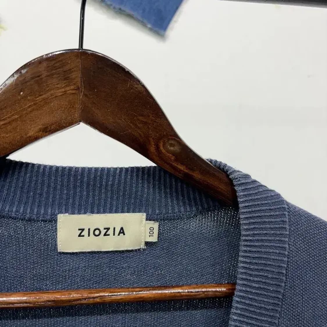 (100) 지오지아 캐주얼 클래식 네이비 니트 가디건 상품이미지2