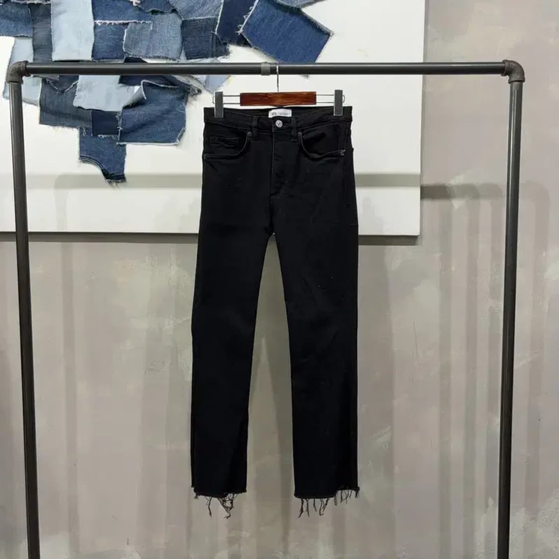 (24인치) 자라 ZARA 여성 캐주얼 스판 블랙진 흑청바지 상품이미지1