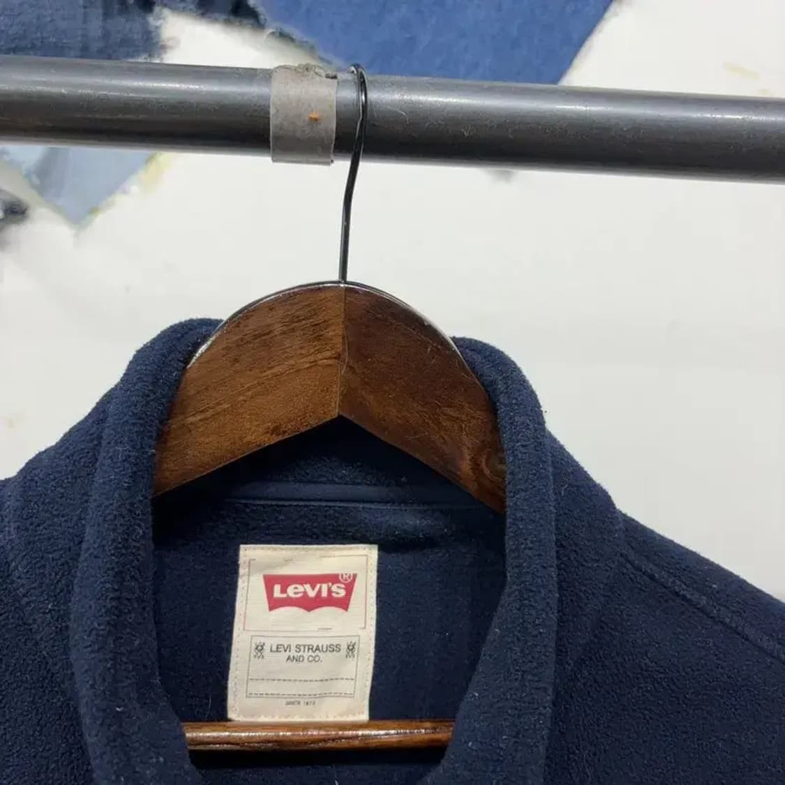 (95) 리바이스 여성 캐주얼 네이비 후리스 플리츠 자켓 상품이미지2