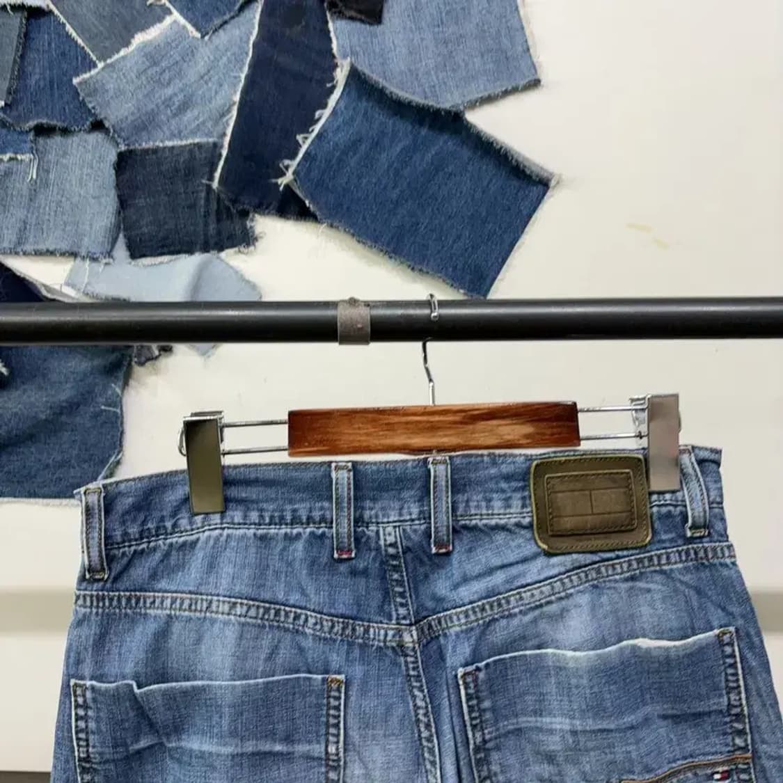 (32인치) 타미힐피거 캐주얼 워싱 진청바지 데님팬츠 상품이미지4