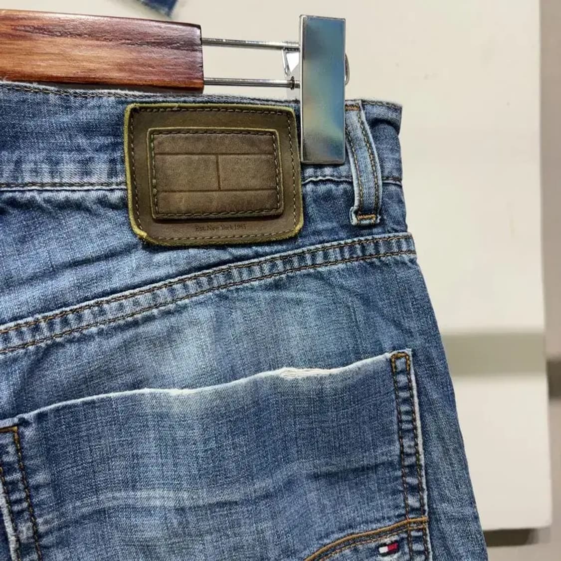 (32인치) 타미힐피거 캐주얼 워싱 진청바지 데님팬츠 상품이미지6