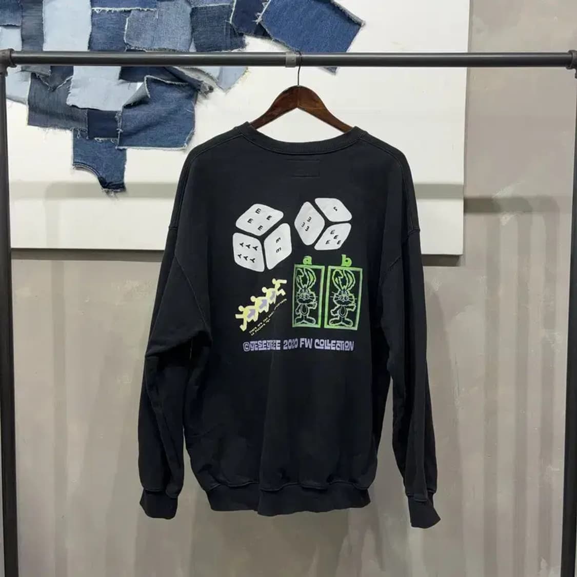 (100) 예스아이씨 캐주얼 기모 백프린팅 맨투맨 긴팔 티 상품이미지4