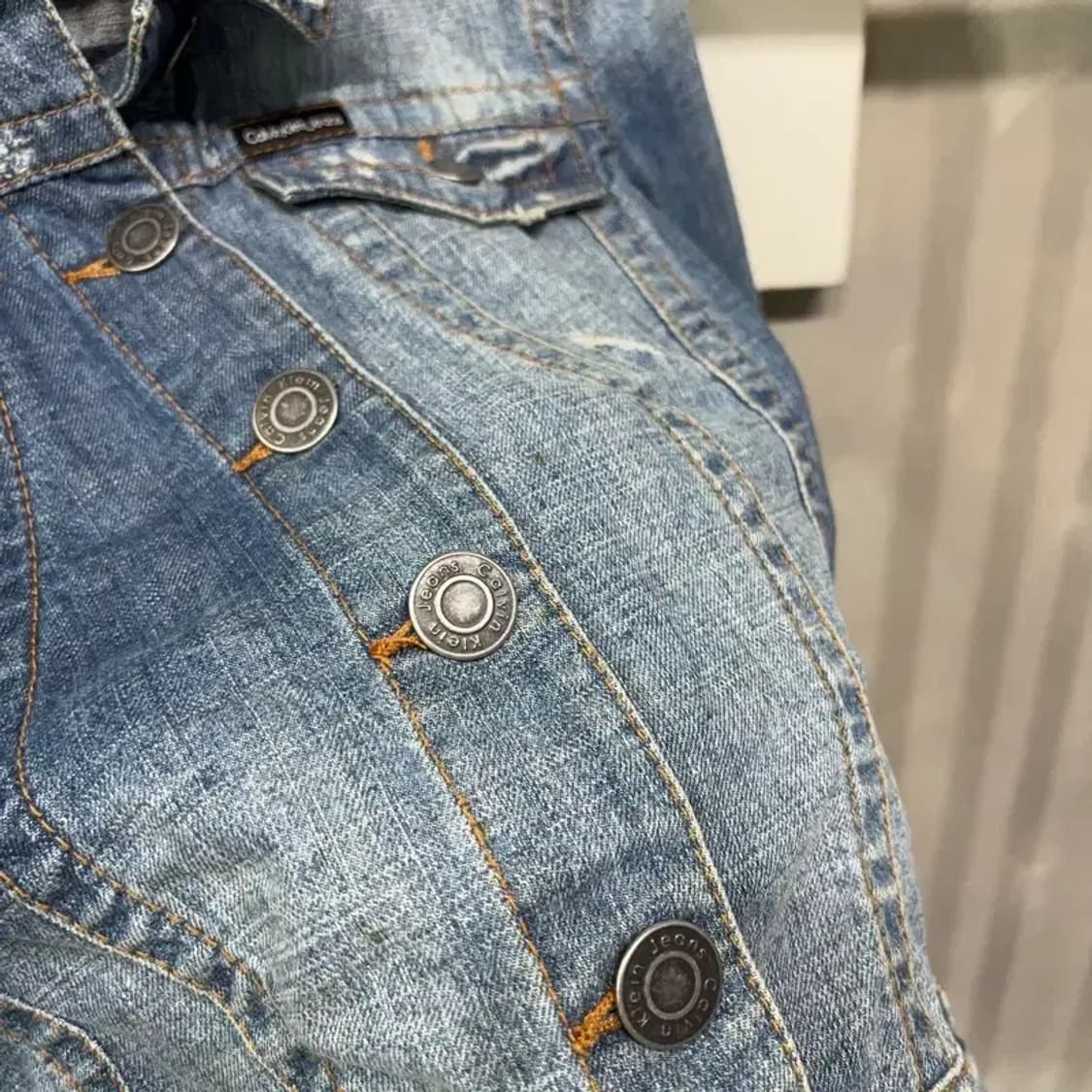 (80) 캘빈클라인 CK 여성 워싱 데님 트러커 청자켓 상품이미지7