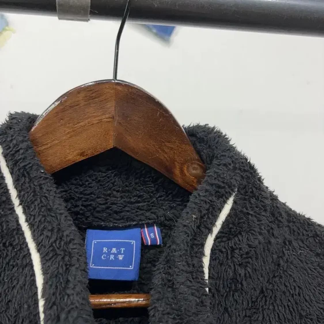 (90) 로맨틱크라운 캐주얼 양털 뽀글이 후리스 자켓 상품이미지2