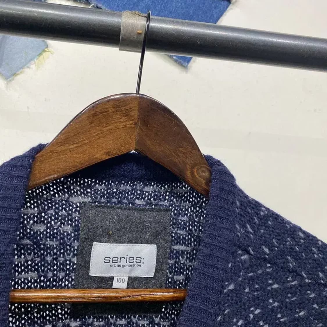 (100) 시리즈에피그램 캐주얼 클래식 울 라운드 니트 상품이미지3