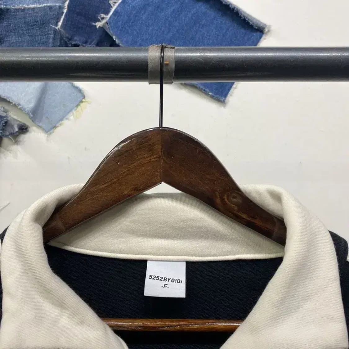 (F) 오아이오아이 여성 스트릿 캐주얼 반집업 맨투맨 긴팔 티 상품이미지2