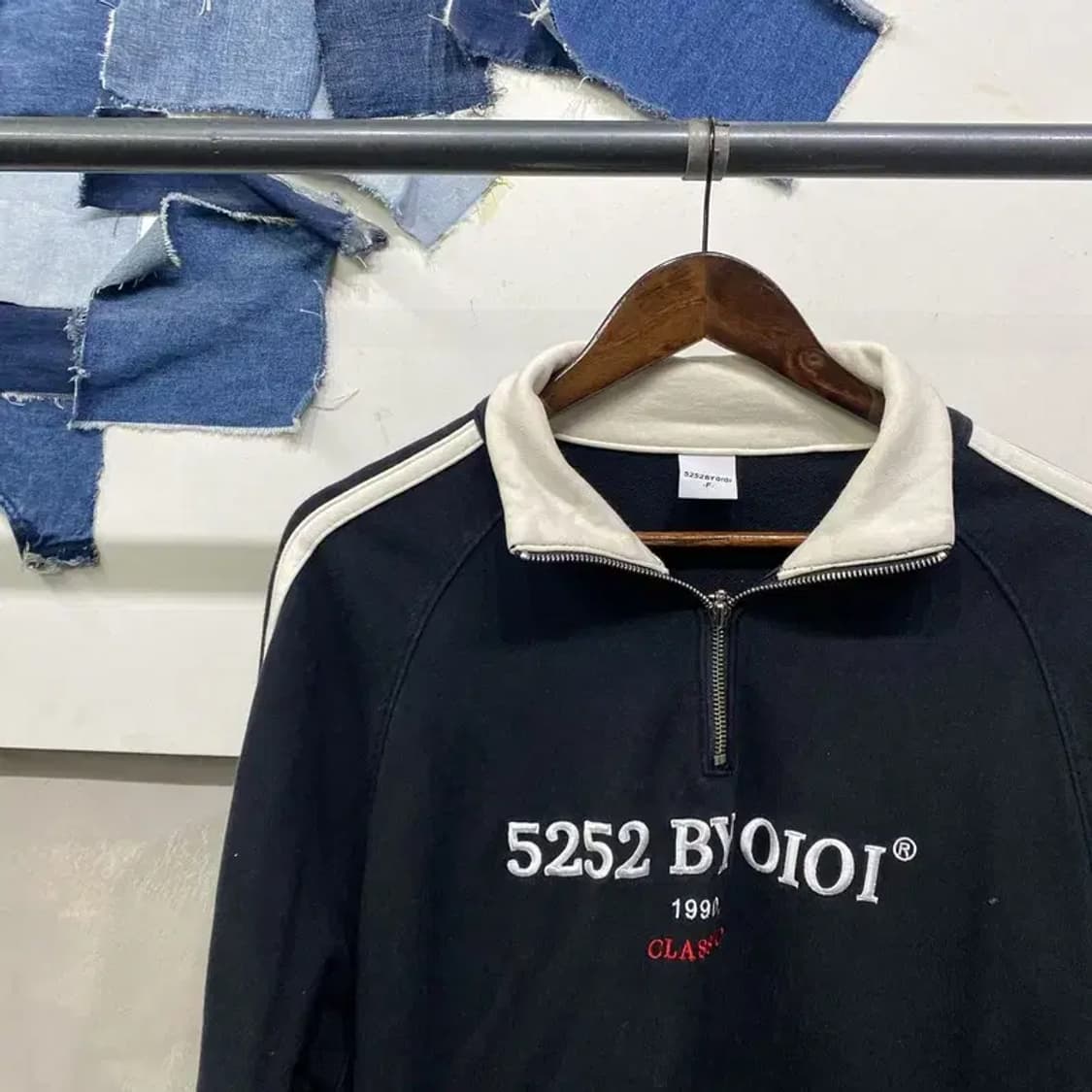 (F) 오아이오아이 여성 스트릿 캐주얼 반집업 맨투맨 긴팔 티 상품이미지3