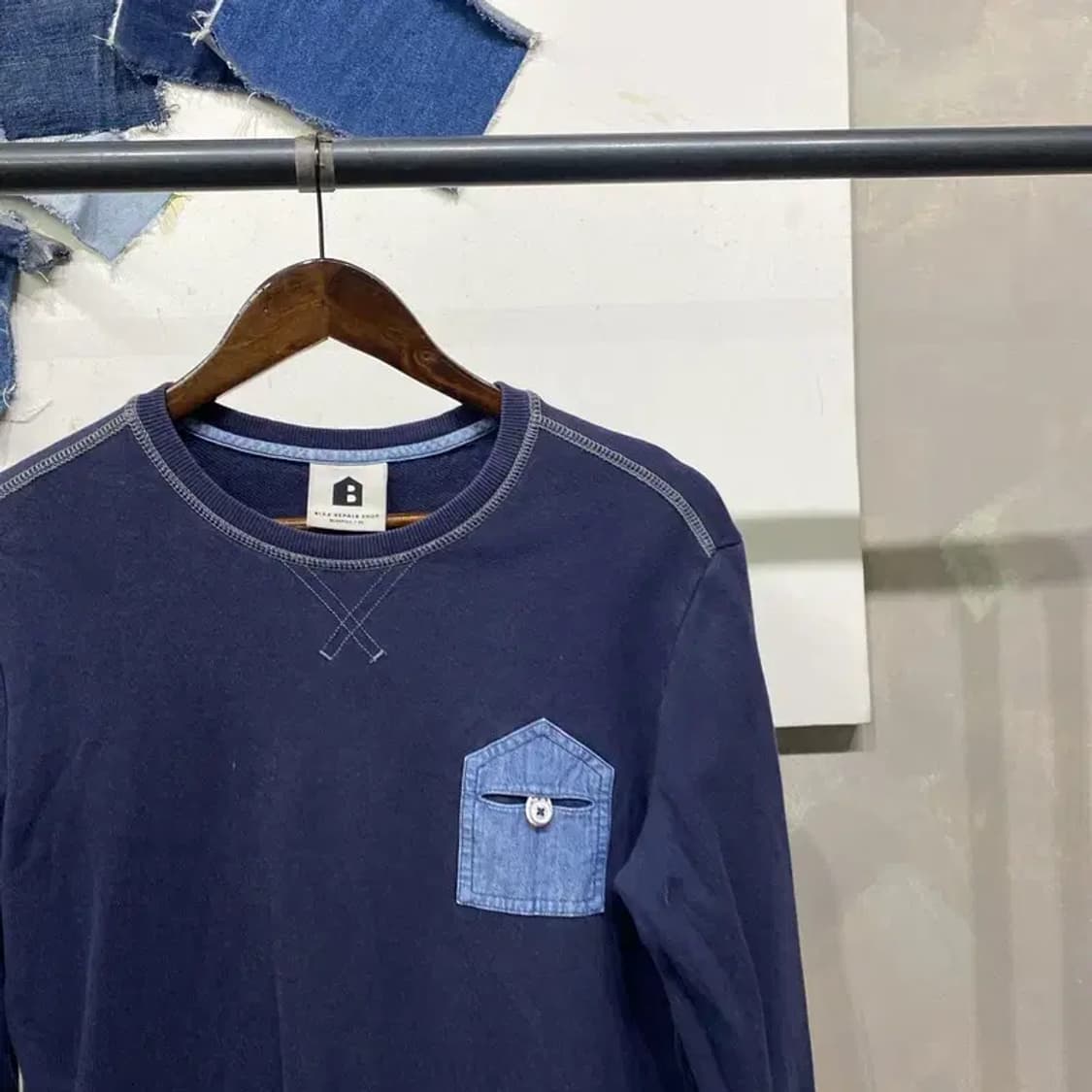 (95) 빈폴 바이크리페어샵 캐주얼 네이비 맨투맨 긴팔 티 상품이미지3