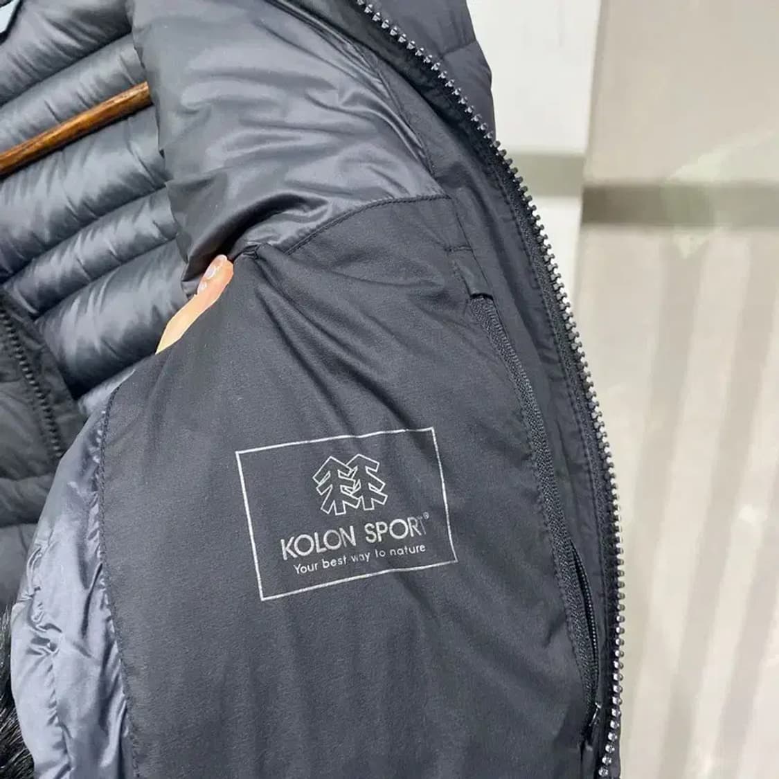 (95) 코오롱스포츠 여성 등산 아웃도어 경량패딩 자켓 상품이미지5