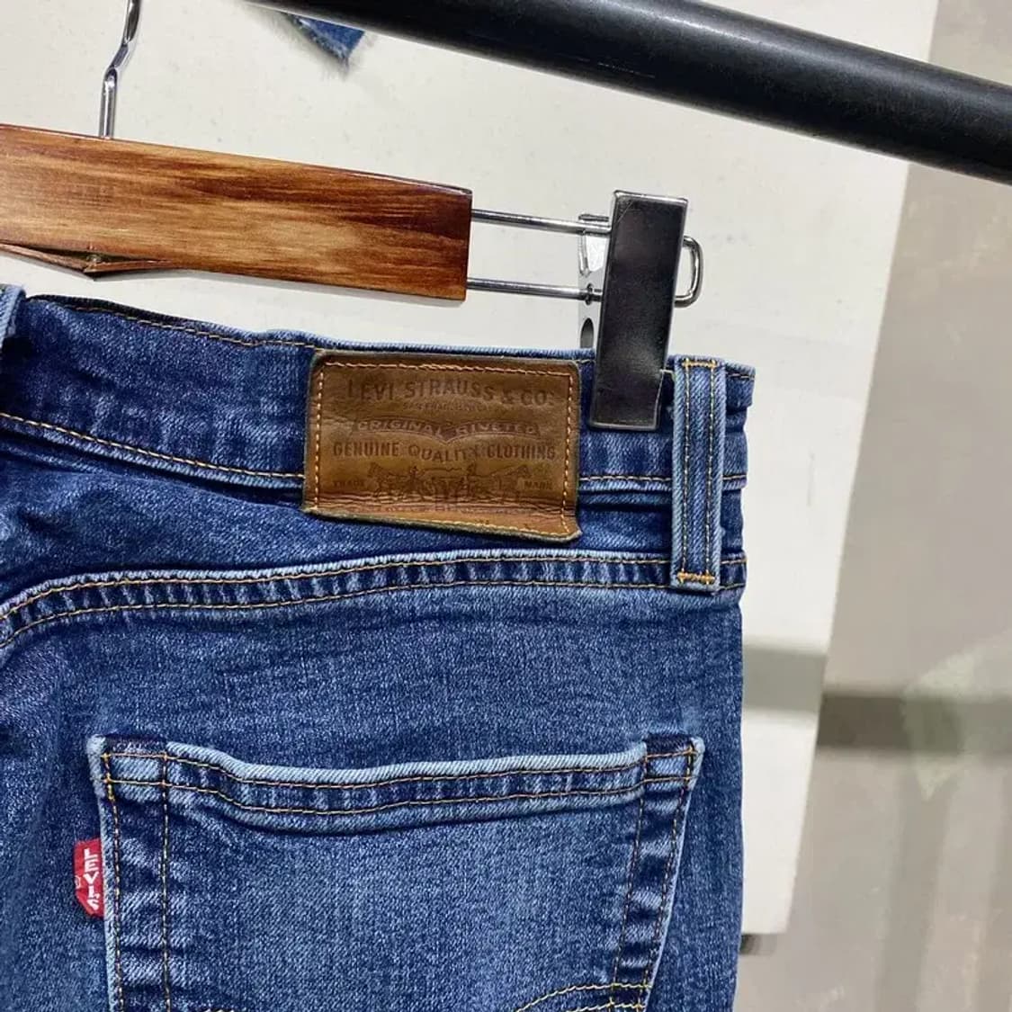 (32인치) 리바이스 빅E 캐주얼 스판 워싱 청바지 데님팬츠 상품이미지4