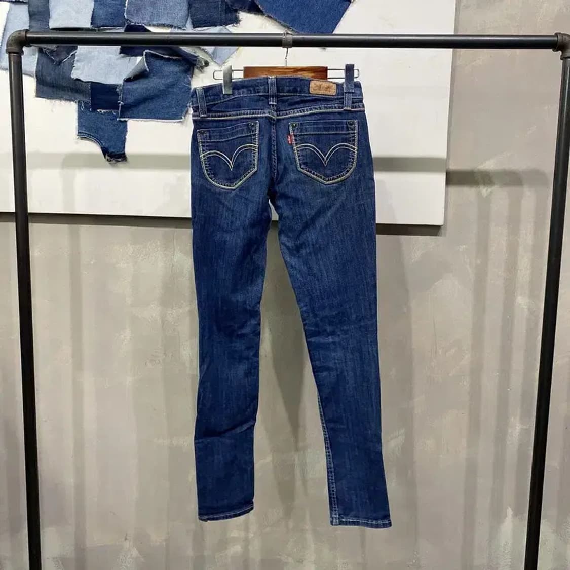 (27인치) 리바이스 524 여성 수퍼로우 스판 청바지 데님팬츠 상품이미지3