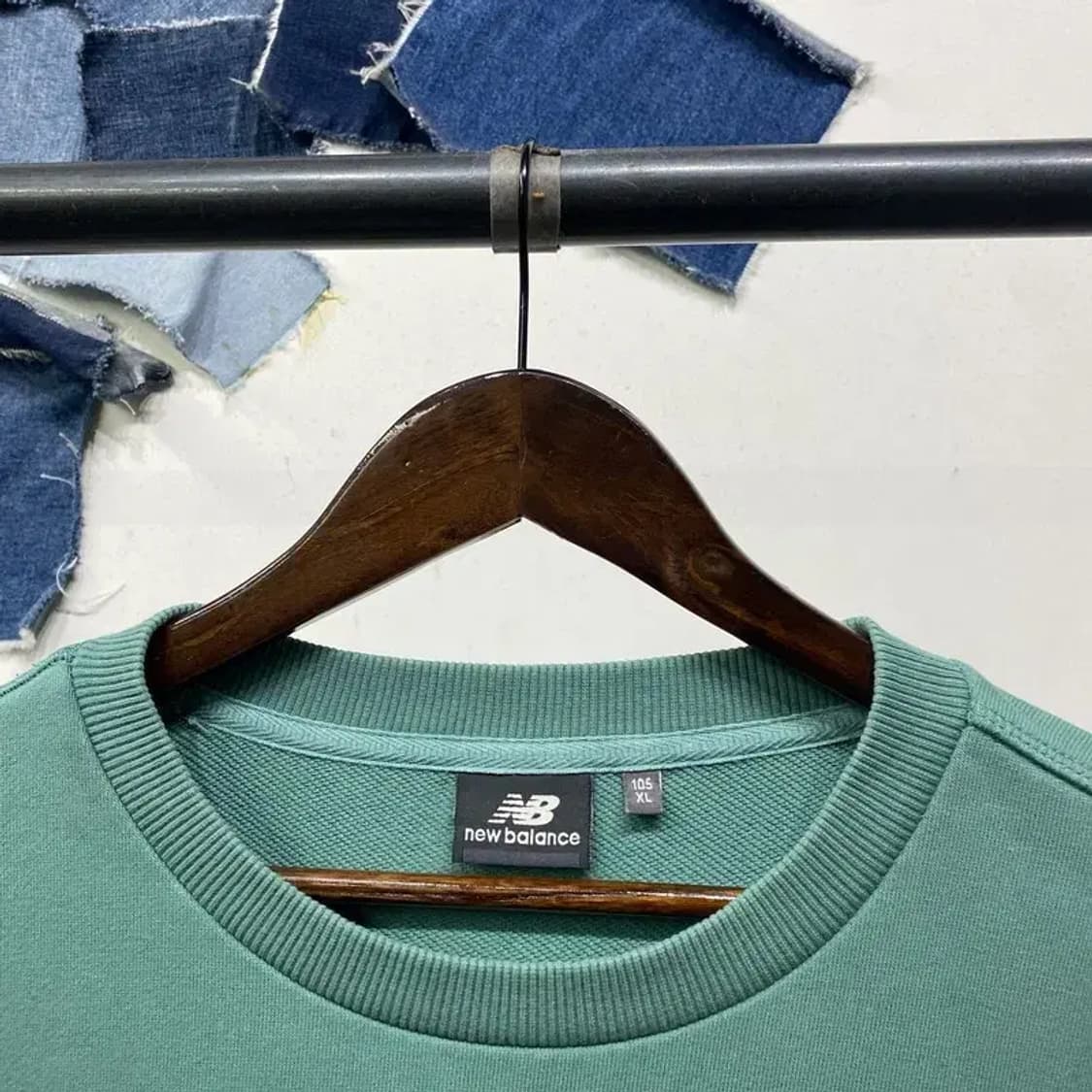 (105) 뉴발란스 캐주얼 백프린팅 맨투맨 긴팔 티 상품이미지2
