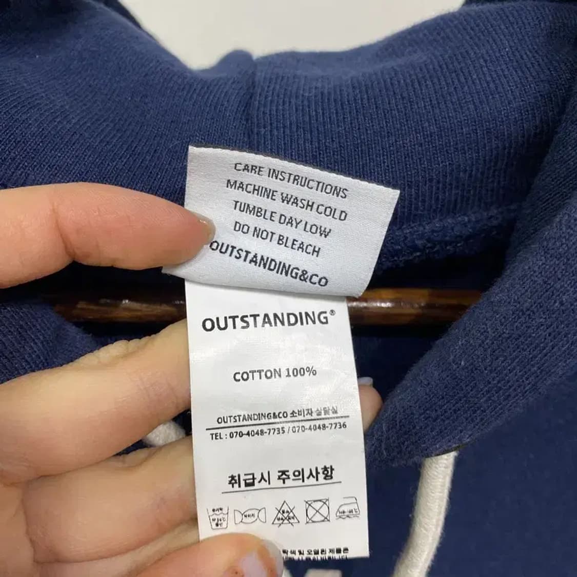 (100) 아웃스탠딩 캐주얼 빅프린팅 네이비 후드티 상품이미지5