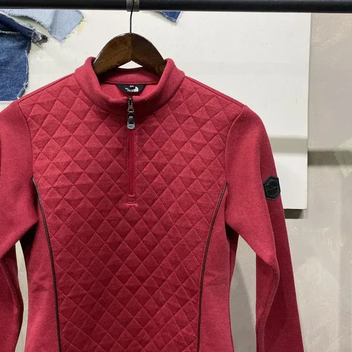 (85) 노스페이스 여성 누빔 반집업 긴팔 티 상품이미지3