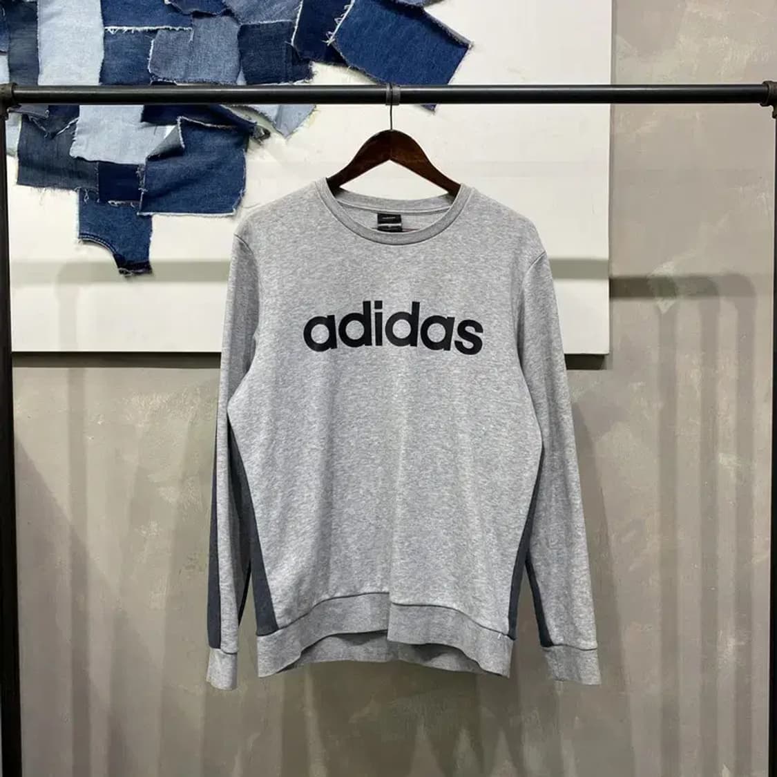 (105) 아디다스 캐주얼 프린팅 맨투맨 긴팔 티 상품이미지1