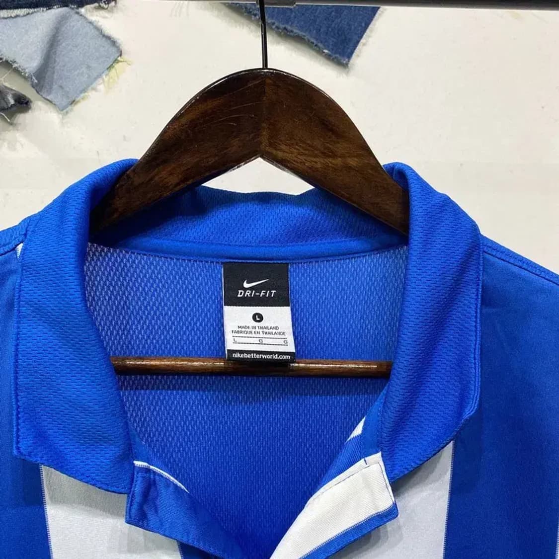 (100) 나이키 드라이핏 풋살 스트라이프 긴팔 카라티 상품이미지2