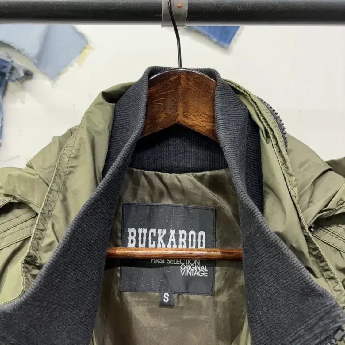 (85) 버커루 여성 밀리터리 캐주얼 나일론 봄버 자켓 상품이미지2