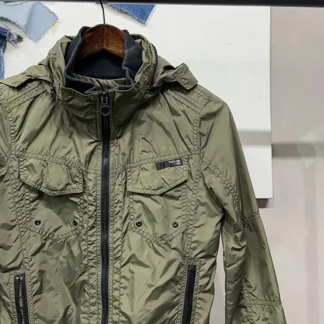 (85) 버커루 여성 밀리터리 캐주얼 나일론 봄버 자켓 상품이미지3