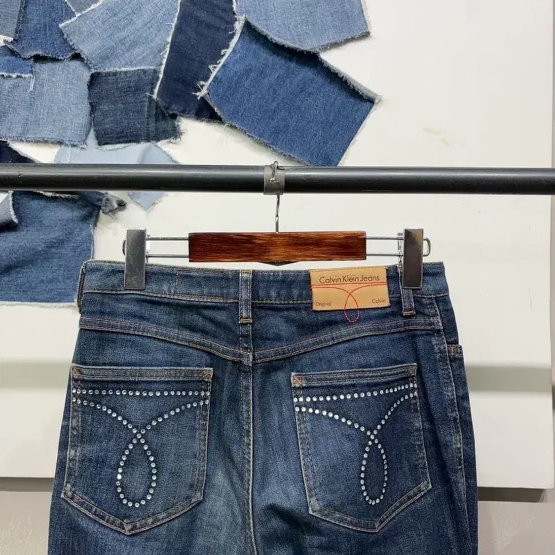 (27인치) 캘빈클라인 CK 여성 워싱 진청바지 데님팬츠 상품이미지4