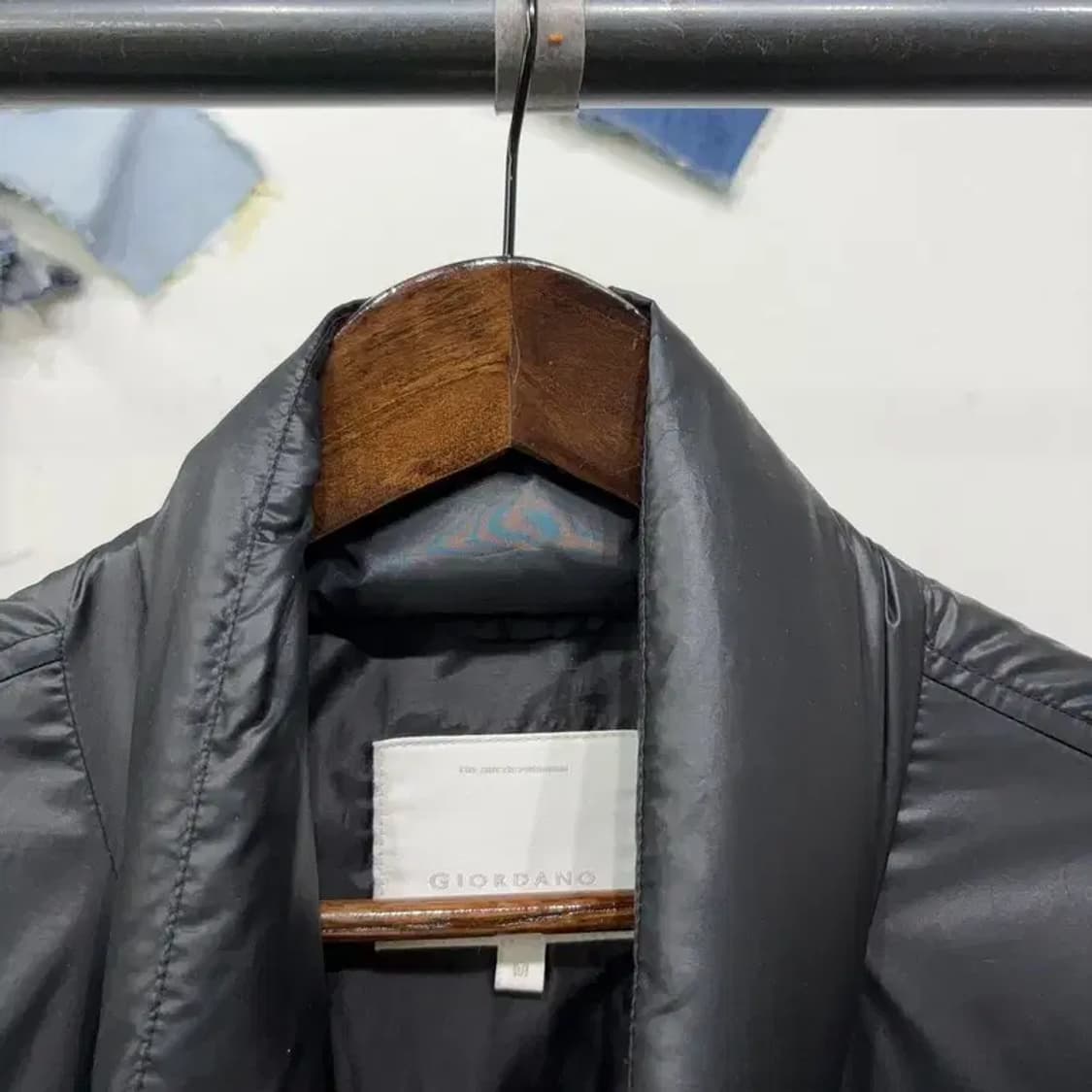 (90) 지오다노 여성 캐주얼 구스다운 거위털 크롭 숏패딩 상품이미지2