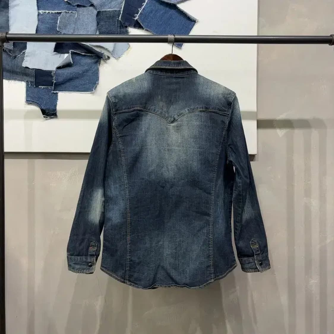 (105) 버커루 캐주얼 워싱 투포켓 청남방 데님 셔츠 상품이미지4