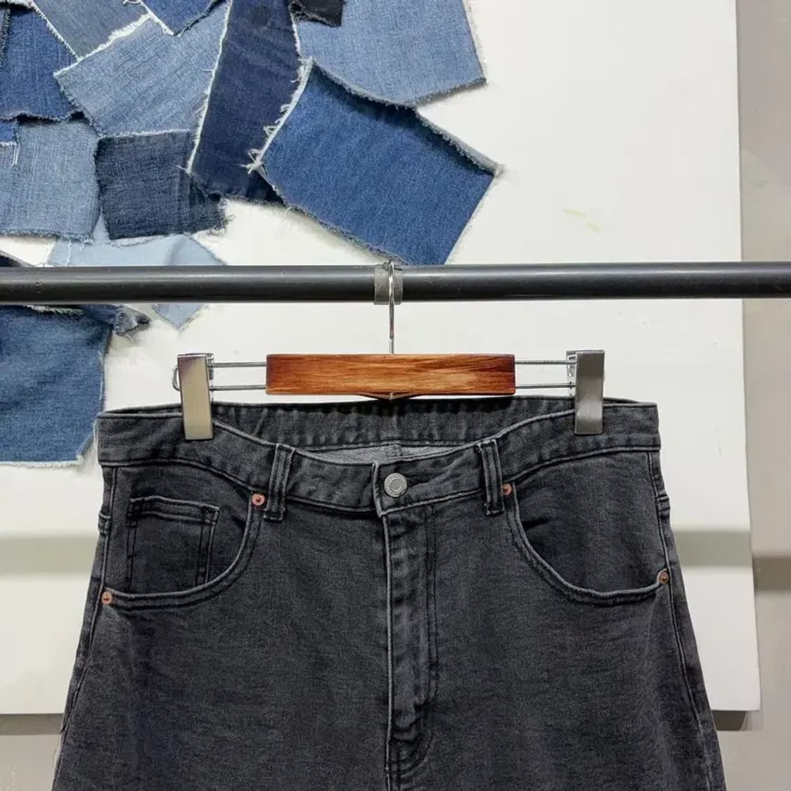 (30인치) 에잇세컨즈 캐주얼 블랙진 흑청바지 데님팬츠 상품이미지2