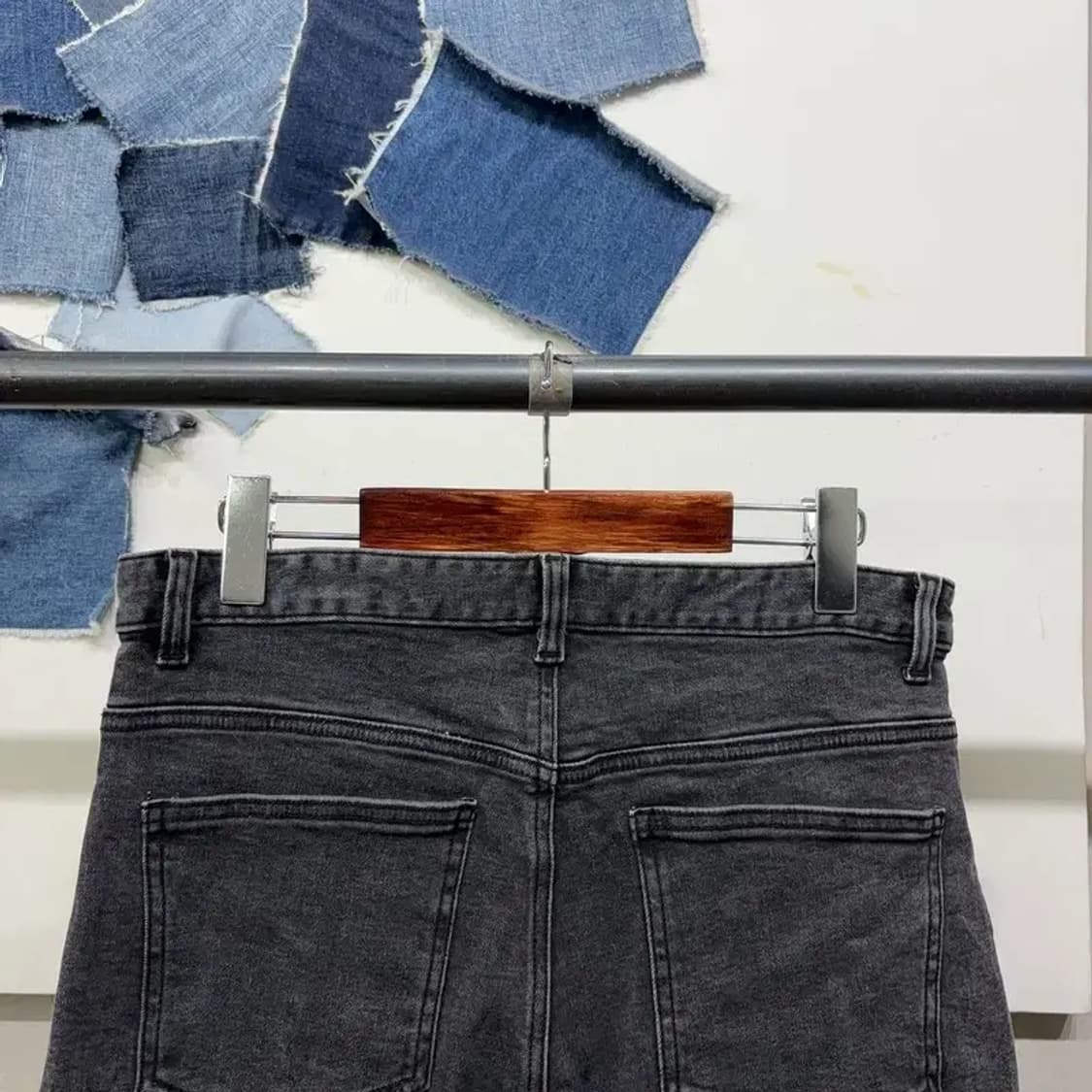 (30인치) 에잇세컨즈 캐주얼 블랙진 흑청바지 데님팬츠 상품이미지4