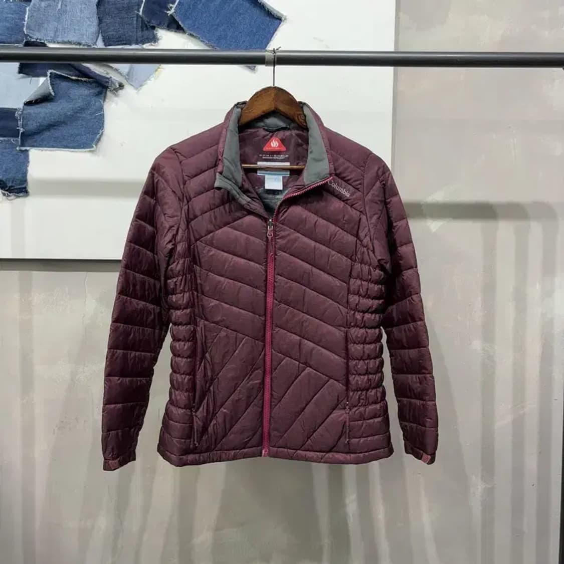 (95) 콜롬비아 여성 등산 아웃도어 경량패딩 자켓 상품이미지1