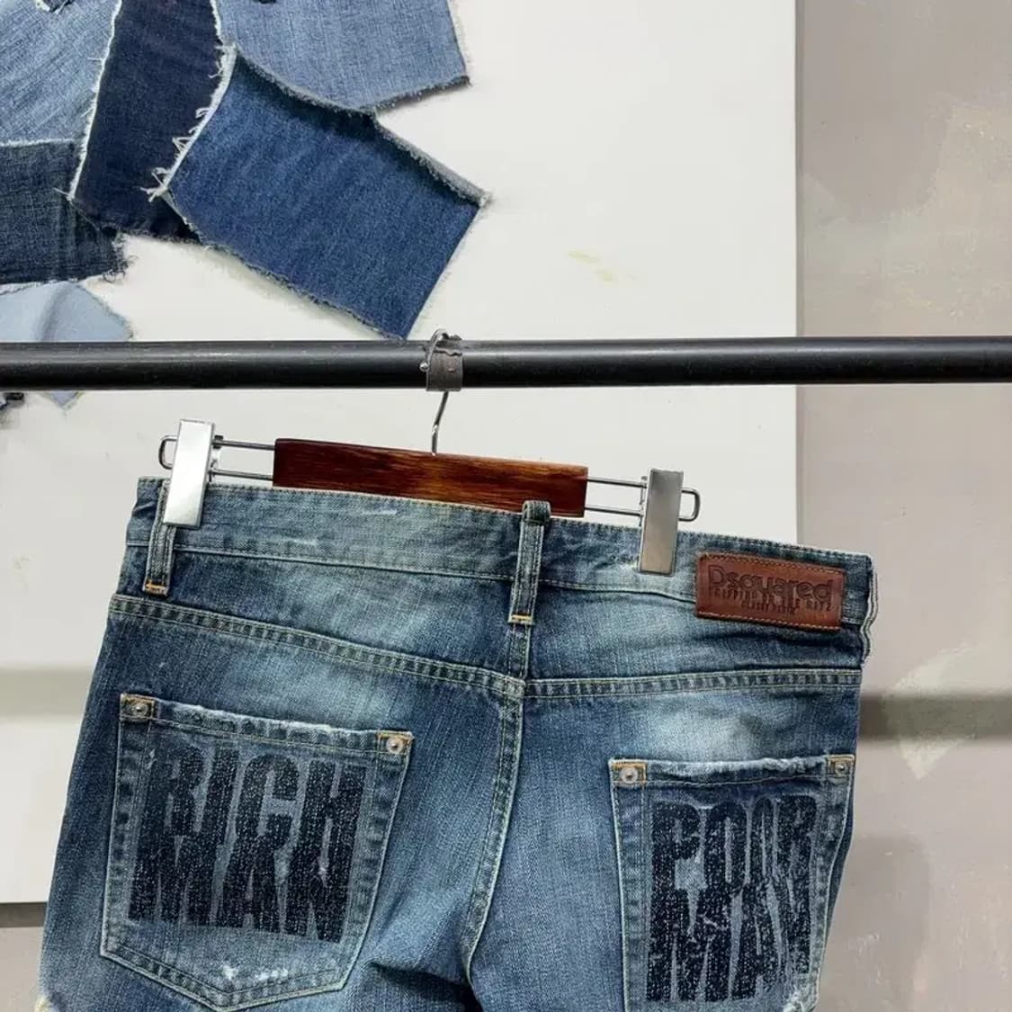 (33인치) 디스퀘어드2 명품 빈티지 워싱 디스트로이드진 청바지 상품이미지4