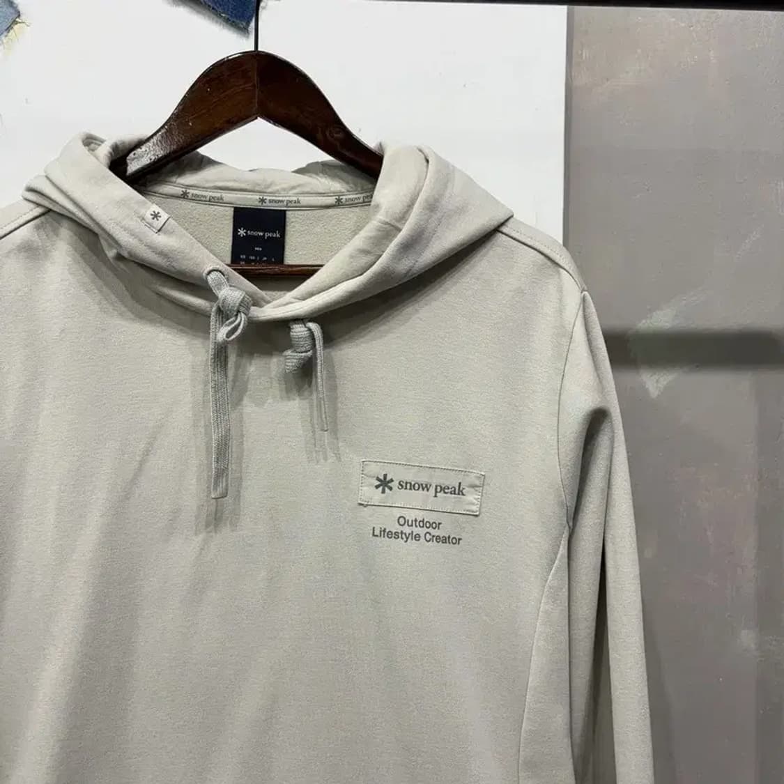 (100) 스노우피크 캐주얼 백프린팅 후드티 상품이미지3