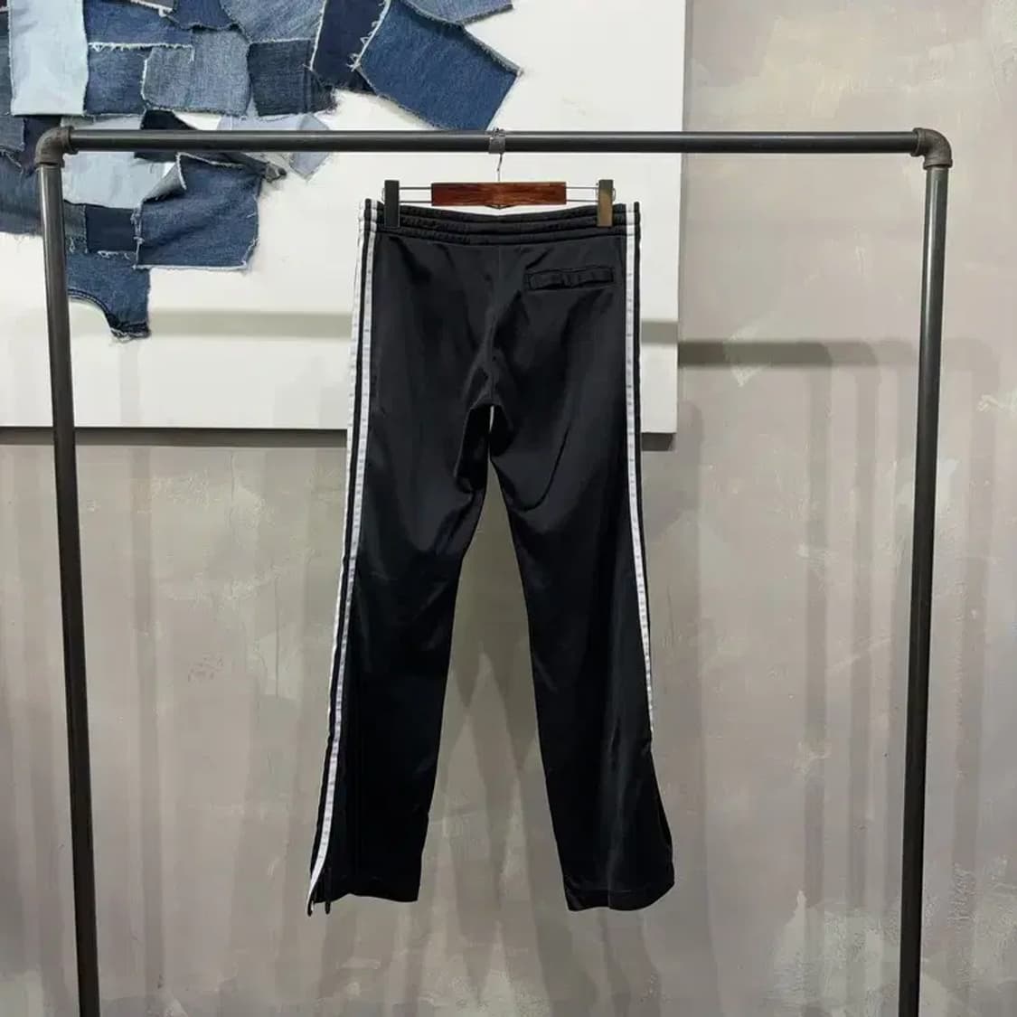 (25~27인치) 아디다스 여성 올드스쿨 파이이버드 약기모 밴딩 바지 상품이미지3