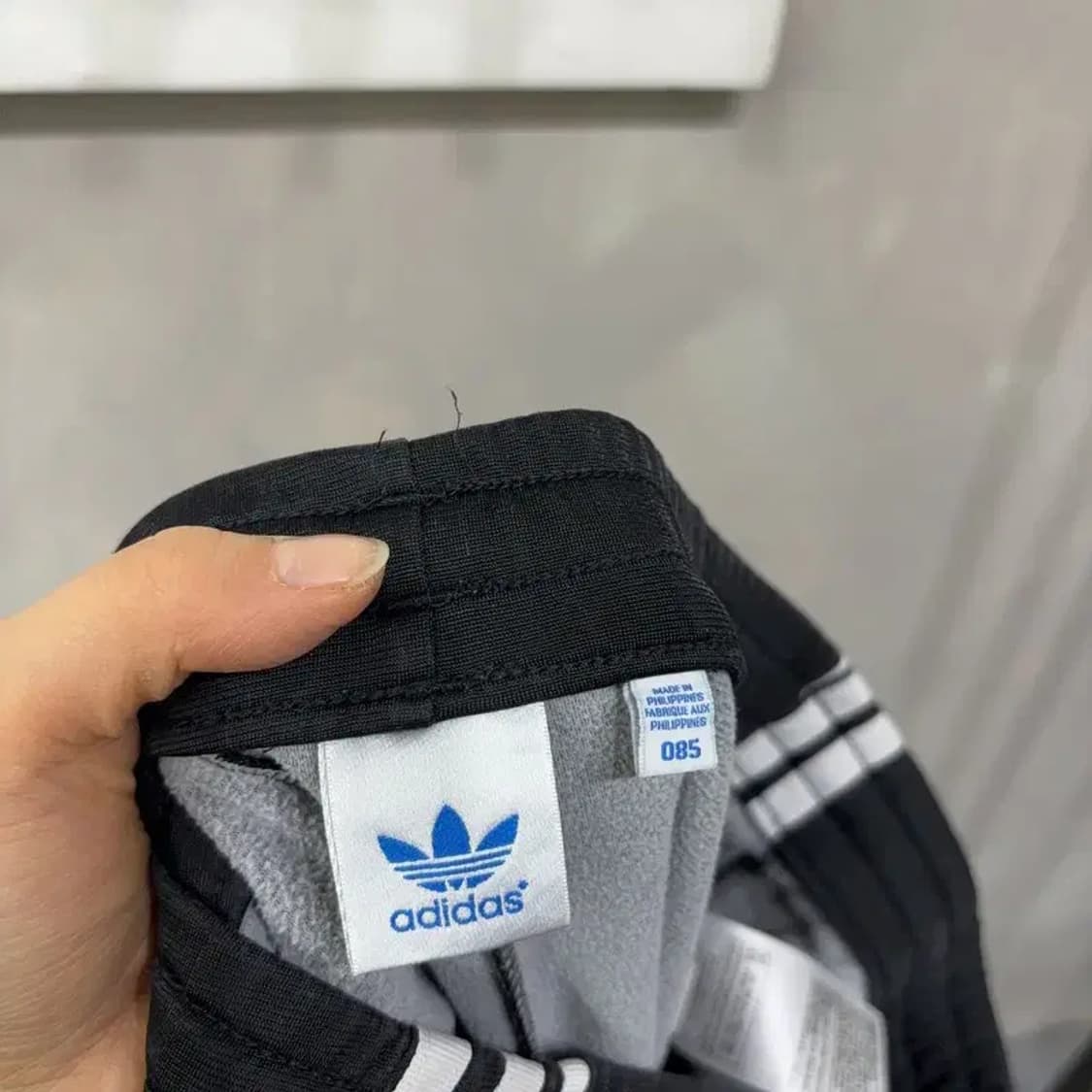 (25~27인치) 아디다스 여성 올드스쿨 파이이버드 약기모 밴딩 바지 상품이미지5