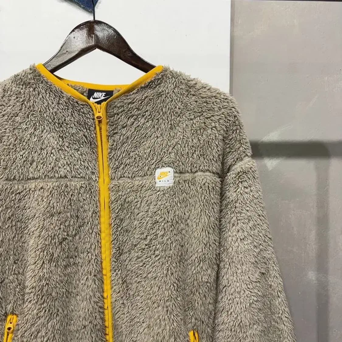 (85) 나이키 여성 캐주얼 카라리스 양털 뽀글이 후리스 자켓 상품이미지3
