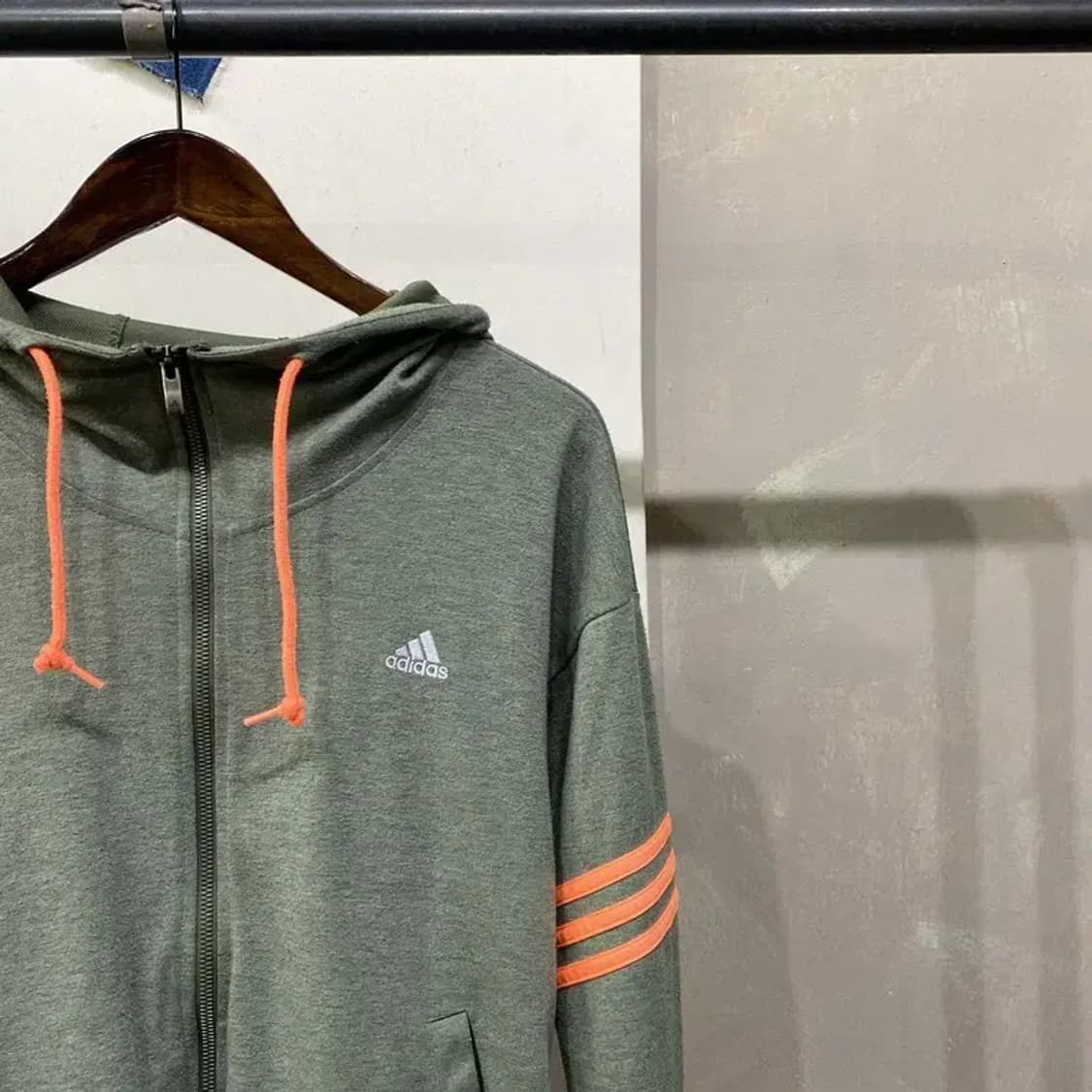 (95) 아디다스 여성 올드스쿨 후드집업 자켓 상품이미지3