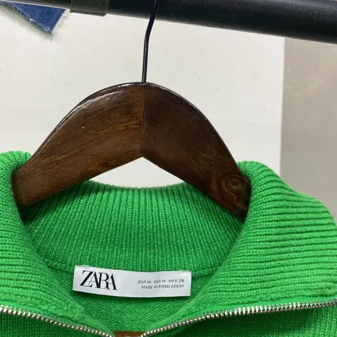 (95) 자라 ZARA 캐주얼 비스코스 반집업 니트 상품이미지2