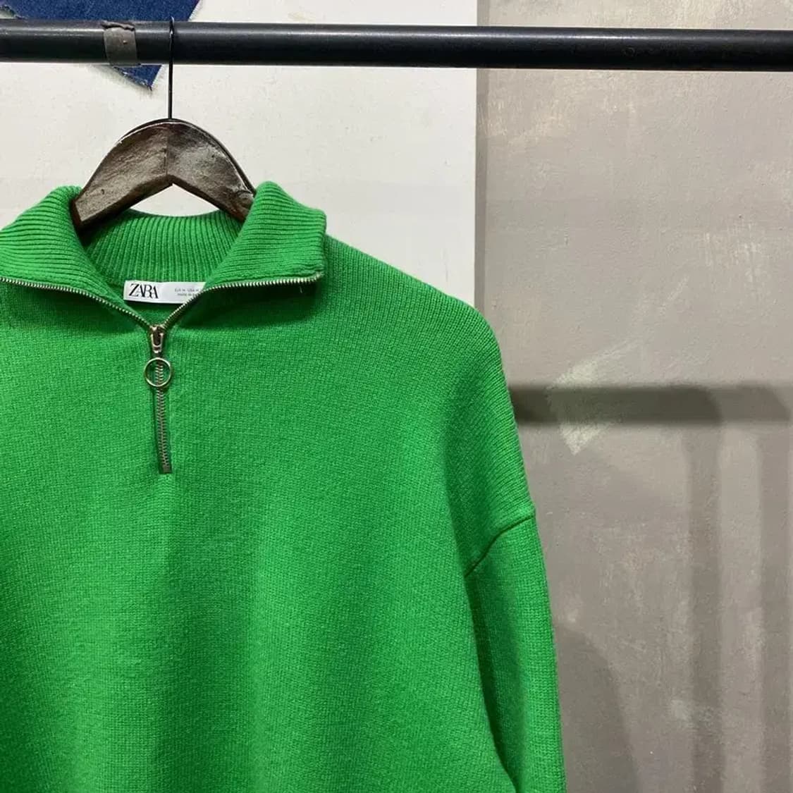(95) 자라 ZARA 캐주얼 비스코스 반집업 니트 상품이미지3