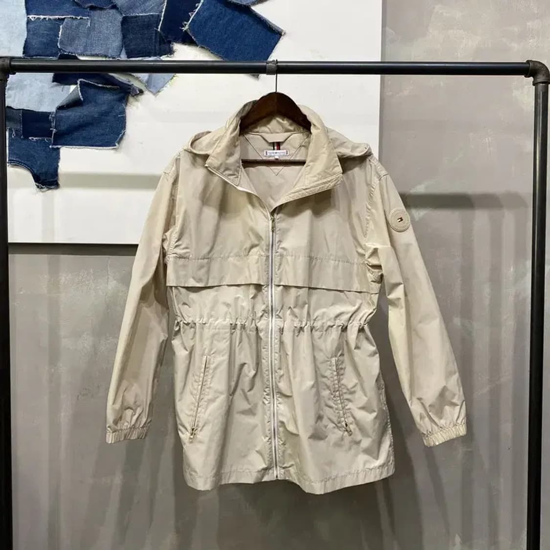 (95) 타미힐피거 여성 캐주얼 후드 바람막이 자켓 상품이미지1