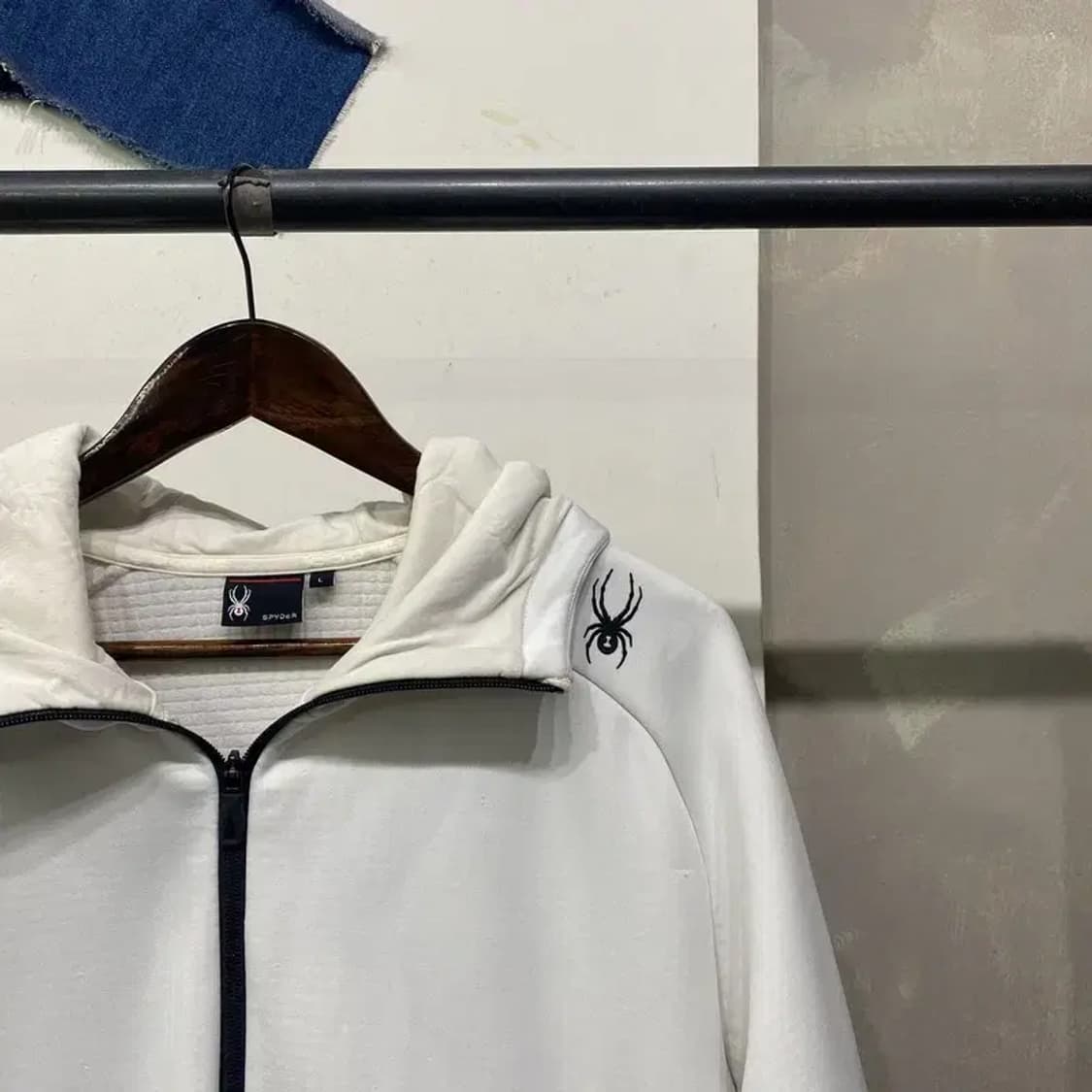 (100) 스파이더 캐주얼 기능성 기모 후드집업 자켓 상품이미지3