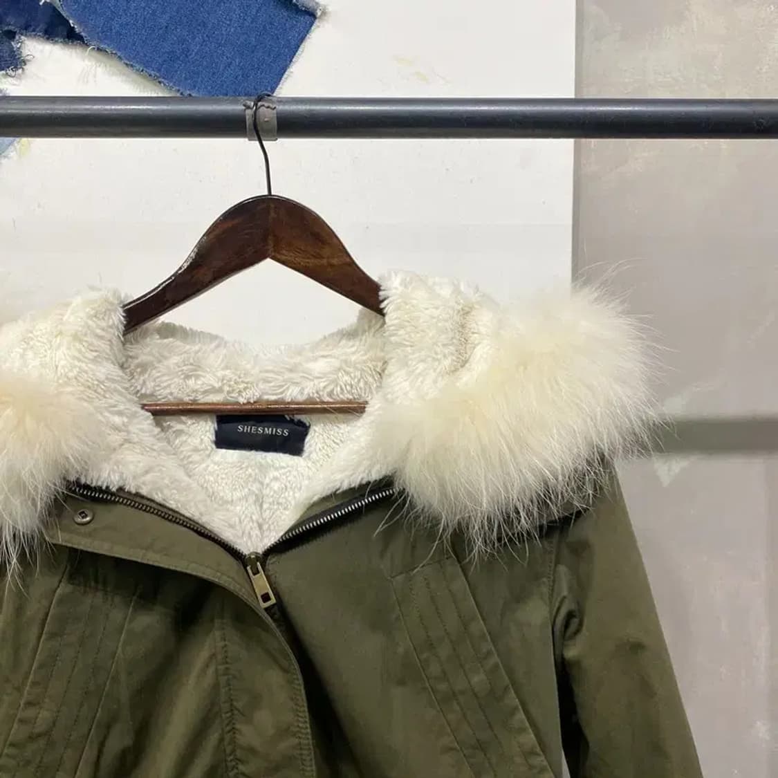 (55) 쉬스미스 여성 캐주얼 라쿤털 후드 야상 자켓 상품이미지3