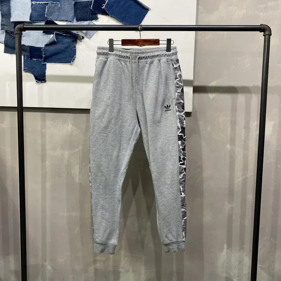 (28~30인치) 아디다스 유로파 카모 밴딩 운동바지 조거팬츠 상품이미지1